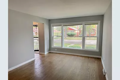 12312 S May Street, Calumet Park, IL 60827 - Photo 3