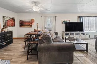 1004 Hester Ave, Centralia, IL 62801 - Photo 15