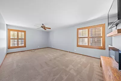 1132 E Valley Lane, Arlington Heights, IL 60004 - Photo 17