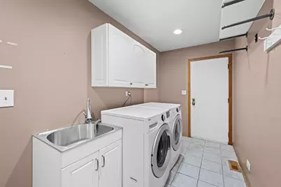 1132 E Valley Lane, Arlington Heights, IL 60004 - Photo 23