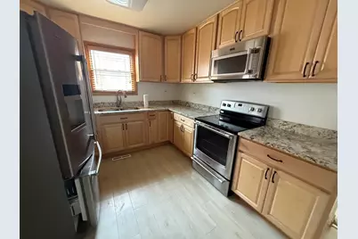 2425 Hessing Street, River Grove, IL 60171 - Photo 5