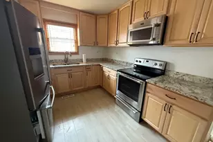 2425 Hessing St, River Grove, IL 60171 - Photo 5