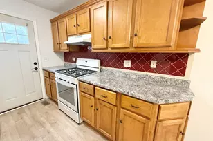 346 Mallard Ct, Vernon Hills, IL 60061 - Photo 5