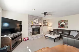 13821 W Dublin Dr, Homer Glen, IL 60491 - Photo 9