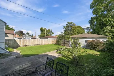 623 S 17th Avenue, Maywood, IL 60153 - Photo 33