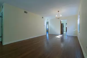 5355 N Central Ave, Chicago, IL 60630 - Photo 7