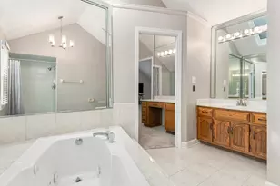 6076 Angel Ln, Lisle, IL 60532 - Photo 31