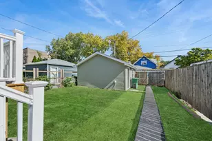 912 N Humphrey Ave, Oak Park, IL 60302 - Photo 29