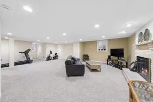 583 W Fay Ave, Elmhurst, IL 60126 - Photo 43