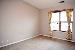 1260 Evergreen Ave, Des Plaines, IL 60016 - Photo 15