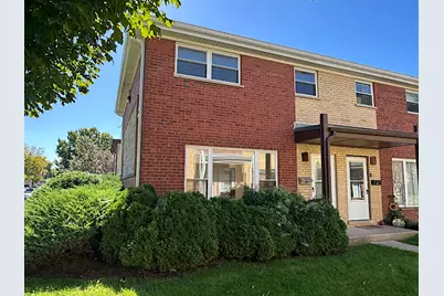 218 Linn Court #A, North Aurora, IL 60542 - Photo 1