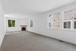 8210 Tremont Ln, Joliet, IL 60431 - Photo 5