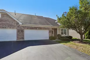 8210 Tremont Ln, Joliet, IL 60431 - Photo 1
