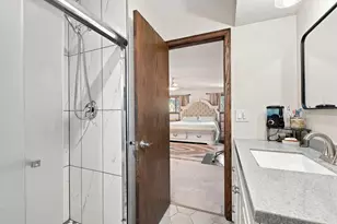 458 S Park Blvd, Glen Ellyn, IL 60137 - Photo 21