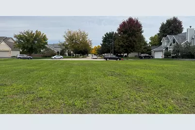 915 Brassfield Avenue, Romeoville, IL 60446 - Photo 5