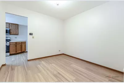 1210 Orleans Drive, Mundelein, IL 60060 - Photo 7