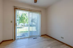1210 Orleans Dr, Mundelein, IL 60060 - Photo 13