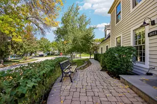 4671 Providence Rd, Gurnee, IL 60031 - Photo 5
