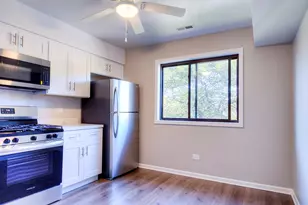 7803 Woodward Ave, Woodridge, IL 60517 - Photo 5