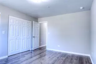 7803 Woodward Ave, Woodridge, IL 60517 - Photo 15