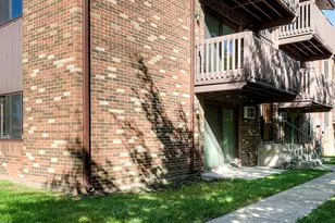 7803 Woodward Ave, Woodridge, IL 60517 - Photo 19