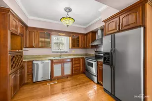 980 S State St, Elgin, IL 60123 - Photo 7