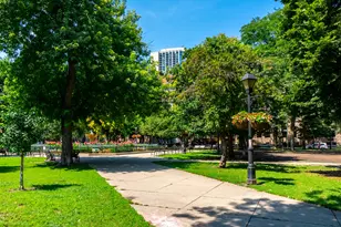 111 W Maple St, Chicago, IL 60610 - Photo 81