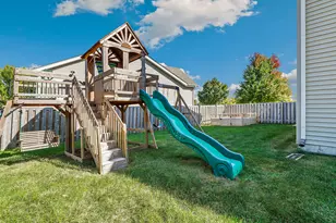 1232 Wildflower Cir, Shorewood, IL 60404 - Photo 35