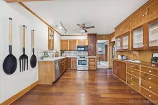216 N Batavia Ave, Batavia, IL 60510 - Photo 15