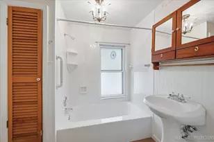 216 N Batavia Ave, Batavia, IL 60510 - Photo 35