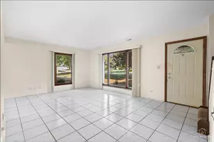 753 Moore Dr, Elk Grove Village, IL 60007 - Photo 3