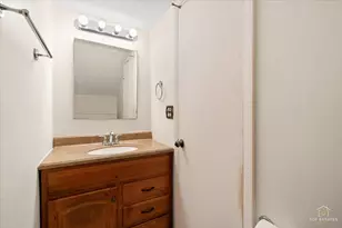 753 Moore Dr, Elk Grove Village, IL 60007 - Photo 15