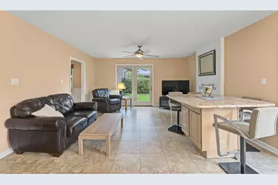 1220 N Pepper Tree Drive, Palatine, IL 60067 - Photo 11