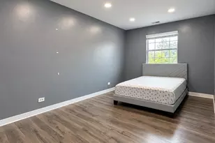 116 Gant Cir, Streamwood, IL 60107 - Photo 15