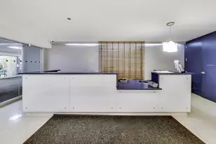 300 N State St, Chicago, IL 60654 - Photo 29