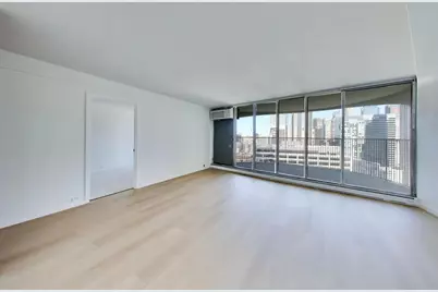 300 N State Street #3106, Chicago, IL 60654 - Photo 9