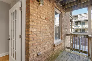 7730 N Ashland Ave, Chicago, IL 60626 - Photo 13