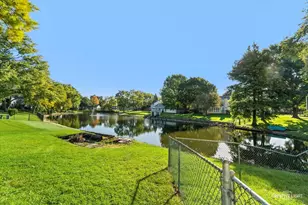 212 Boulder Hill Pass, Montgomery, IL 60538 - Photo 17