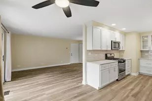 2158 Lancaster Cir, Naperville, IL 60565 - Photo 7
