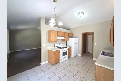 7069 Mullinshire Way, Machesney Park, IL 61115 - Photo 7
