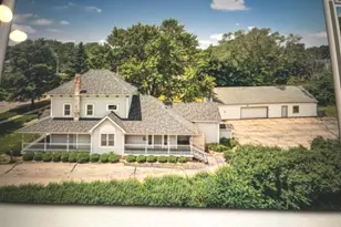 528 E Grant Hwy, Marengo, IL 60152 - Photo 5
