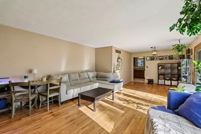 12302 Sunset Drive, Sycamore, IL 60178 - Photo 5