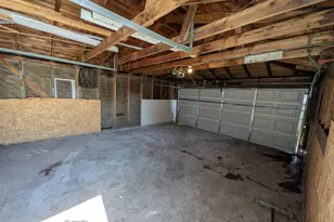 9061 S Parnell Ave, Chicago, IL 60620 - Photo 21
