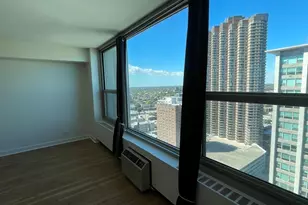 3600 N Lake Shore Dr, Chicago, IL 60613 - Photo 3