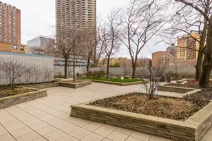 3600 N Lake Shore Dr, Chicago, IL 60613 - Photo 13