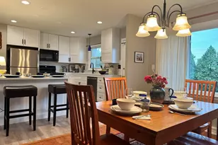 1205 E Ironwood Dr, Mount Prospect, IL 60056 - Photo 9