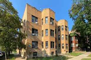 2054 W Arthur Ave, Chicago, IL 60645 - Photo 1