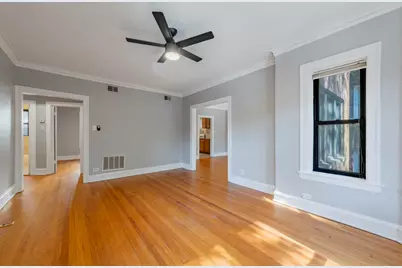 2054 W Arthur Avenue #2E, Chicago, IL 60645 - Photo 3