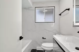 5135 S St Louis Ave, Chicago, IL 60632 - Photo 13