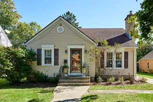 515 Preston Ave, Elgin, IL 60120 - Photo 1